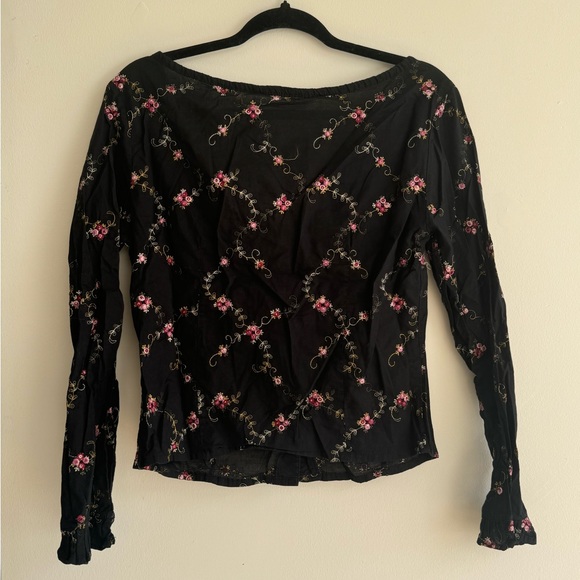 Vintage Embroidered Long Sleeve - Milkmaid/Victorian Inspired - Picture 2 of 4